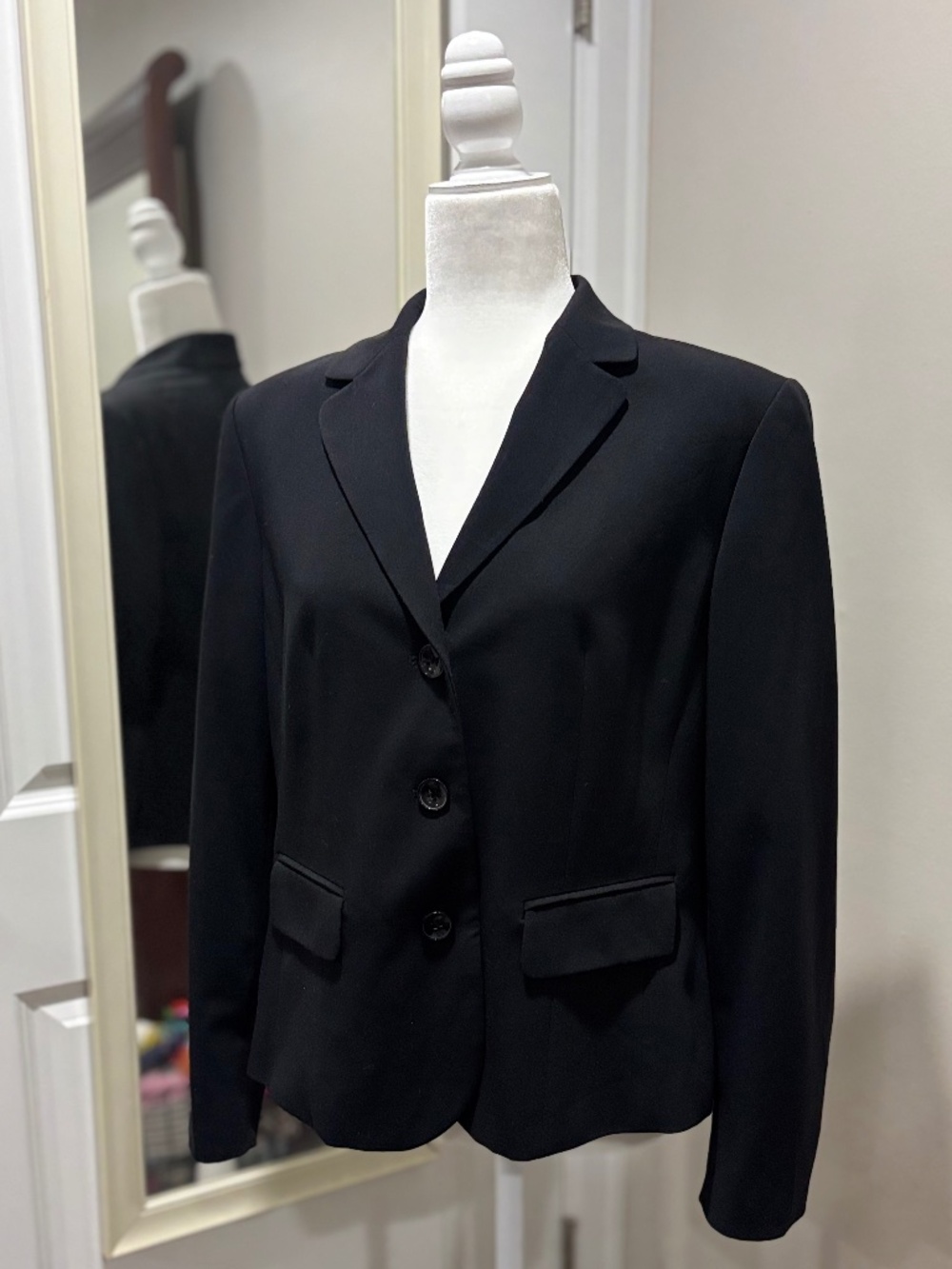 Evan-Picone Petite Essentials Black Blazer - 14 petite